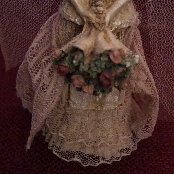 Vintage Ornament Collection Victorian Louis Nichole Bride with Bouquet - Picture 7 of 9